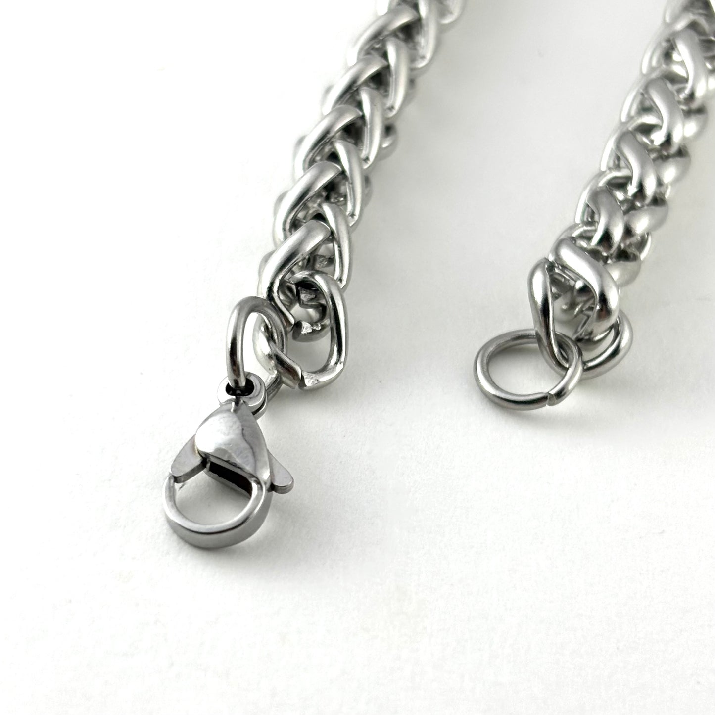 Keeled Titanium Bracelet