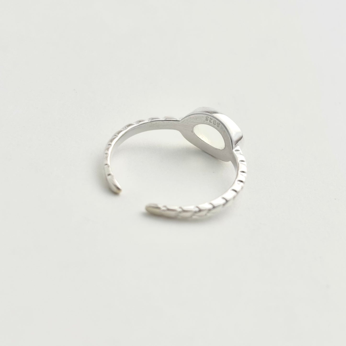 S925 Sterling Silver Moonstone Simple Design Ring