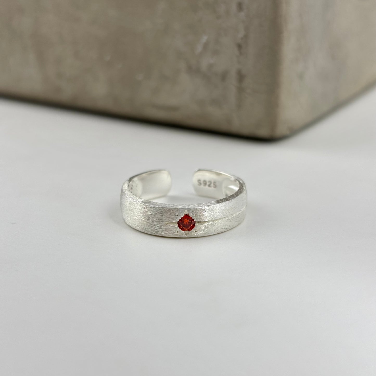 S925 Sterling Silver Brushed Ruby Starburst Ring