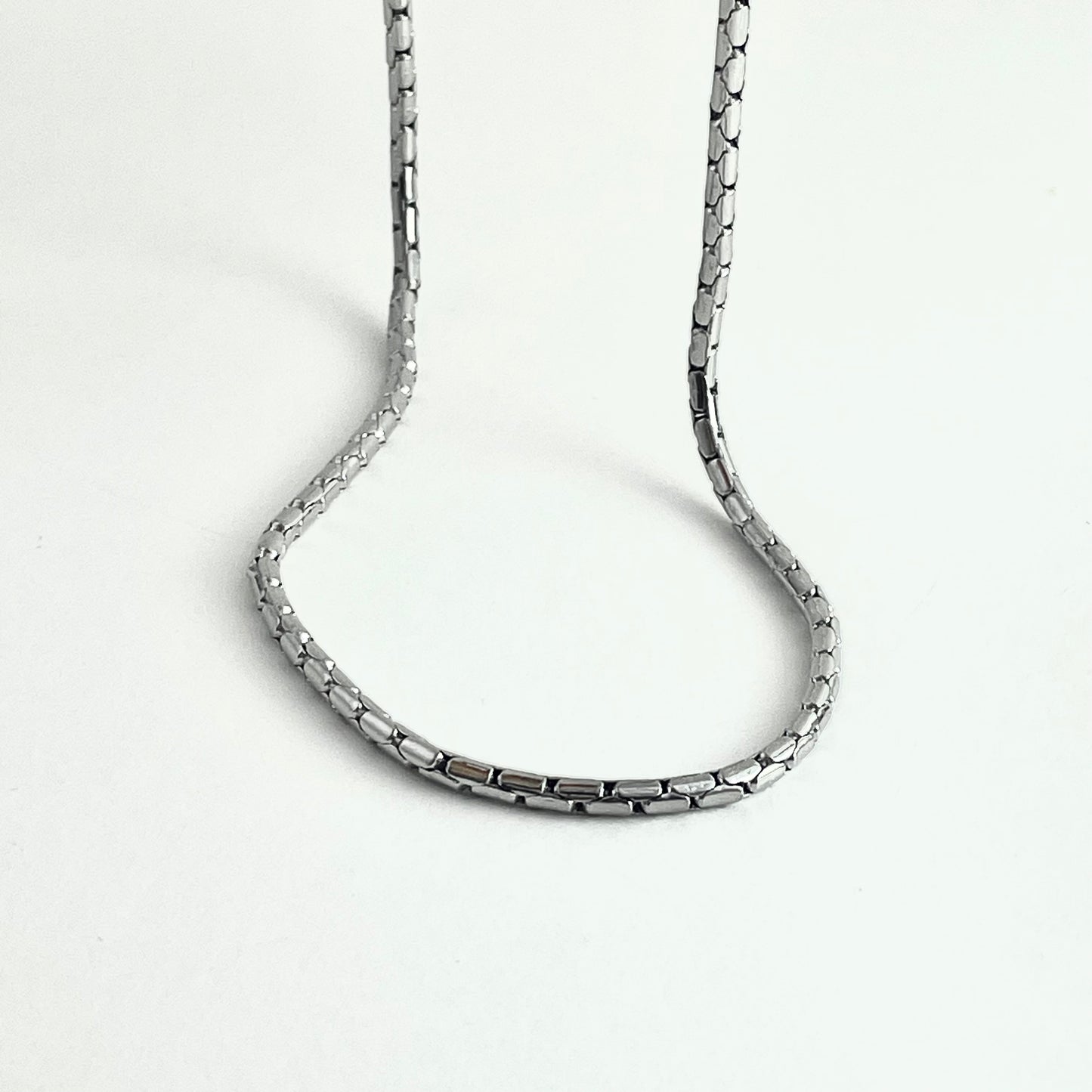 Basic Simple Plain Chain