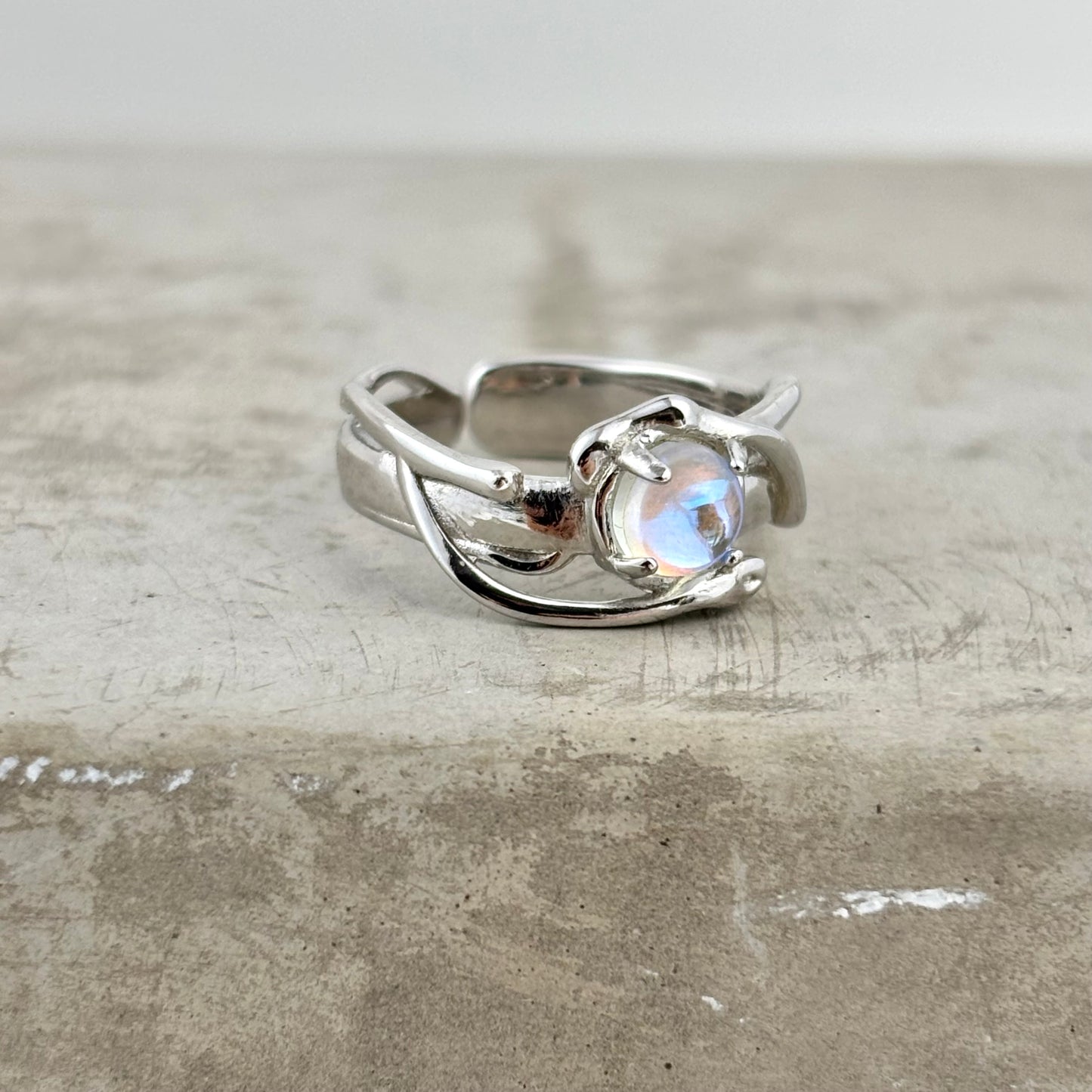 S925 Sterling Silver Moonstone Irregular Ring