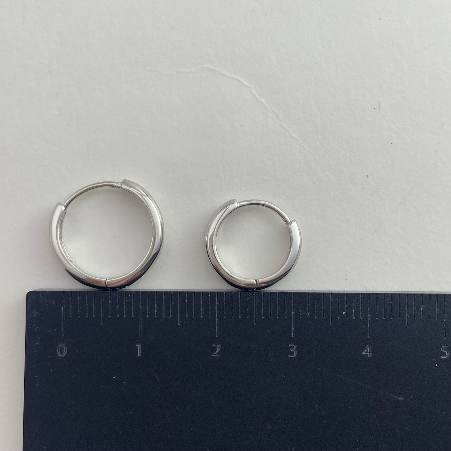 S925 Sterling Silver Classic Hoop Earrings