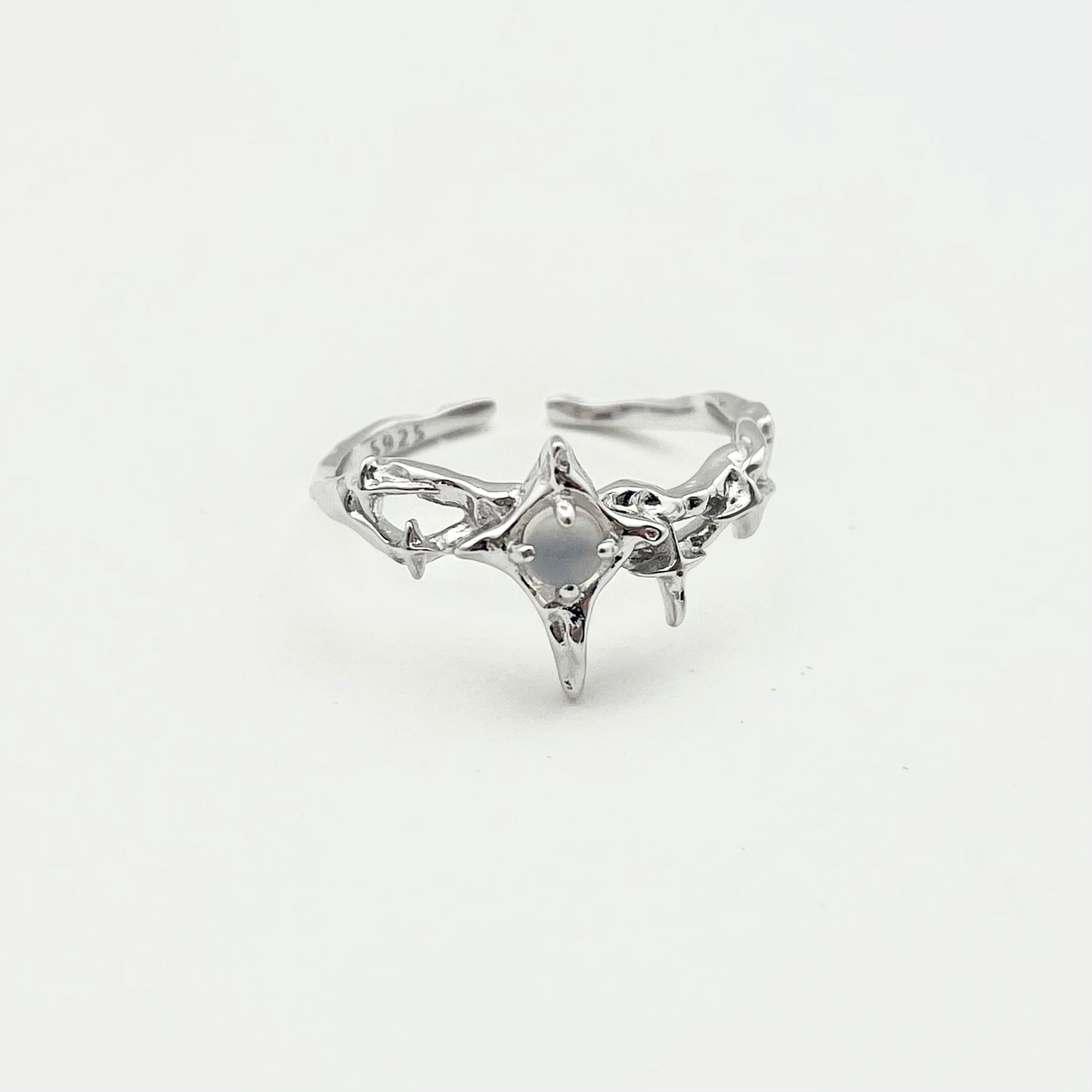 S925 Sterling Silver Flow-Shaped Ring