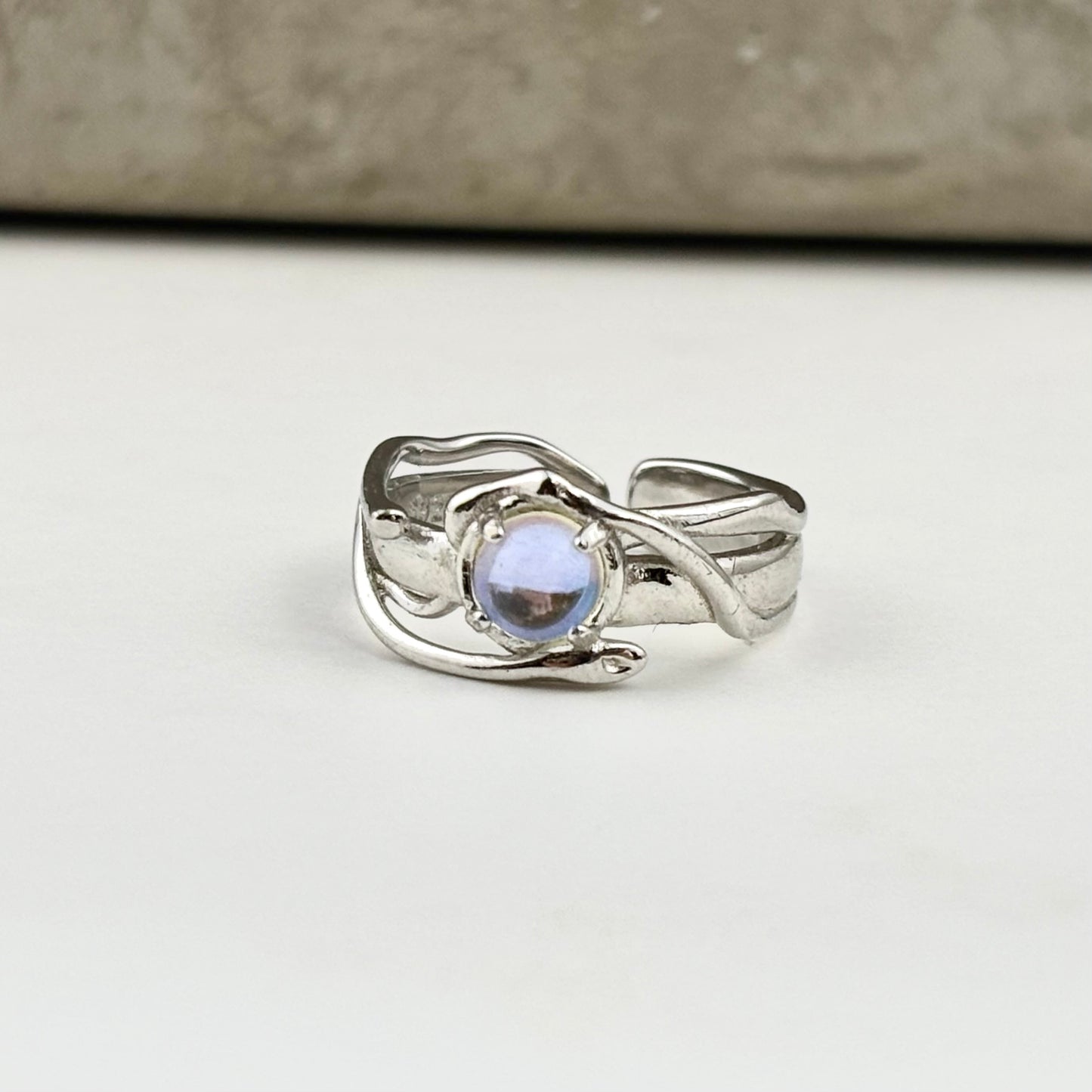 S925 Sterling Silver Moonstone Irregular Ring