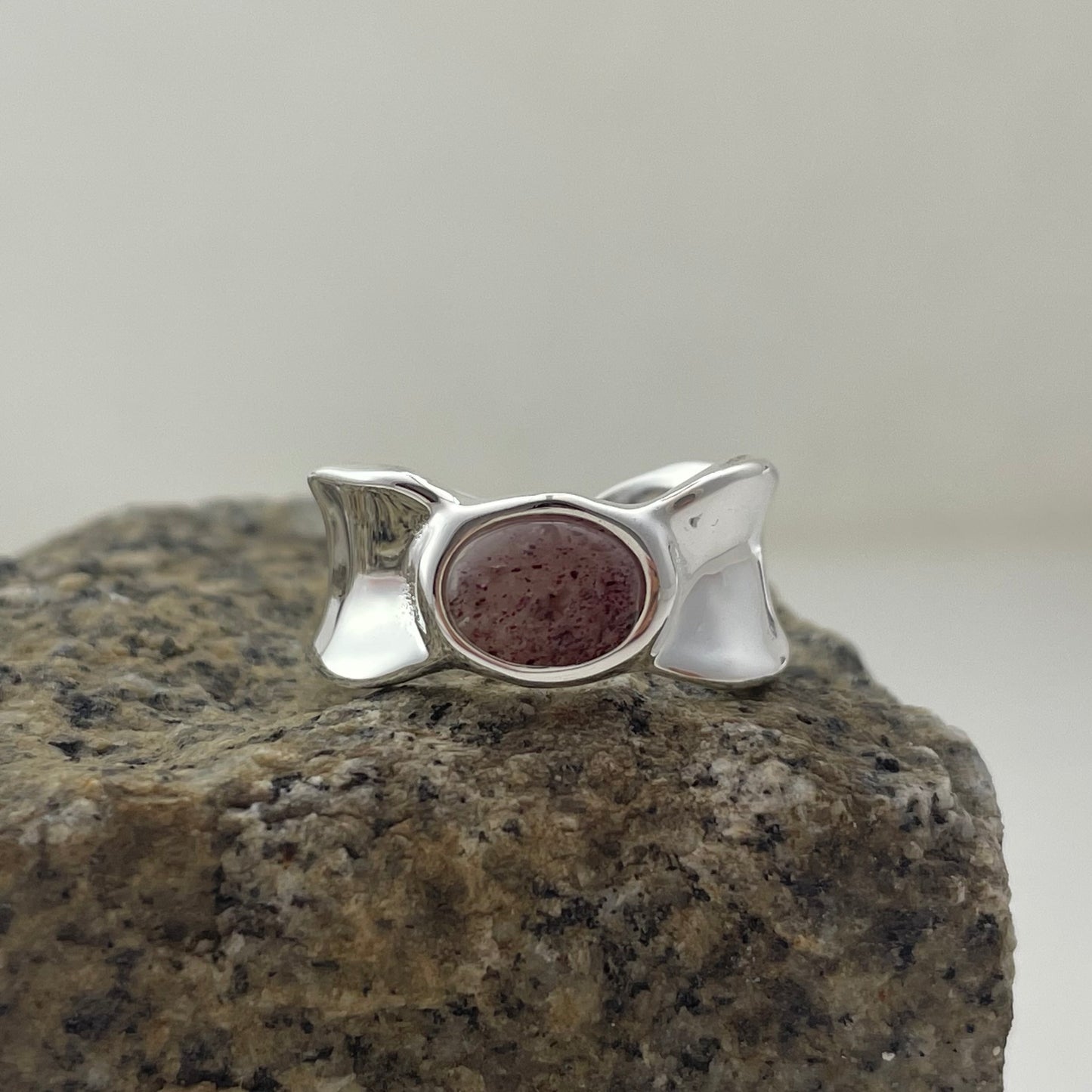 S925 Sterling Silver Strawberry Quartz Wide Band Ring