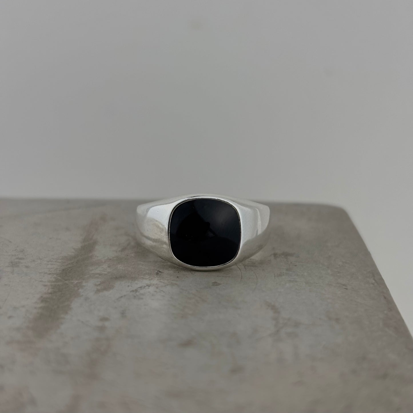 S925 Sterling Silver Adjustable Black Drop Glaze Open End Ring