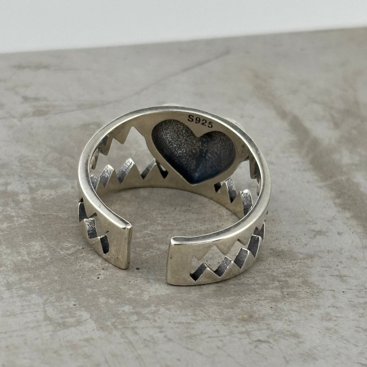 S925 Sterling Silver Sawtooth Heart Ring