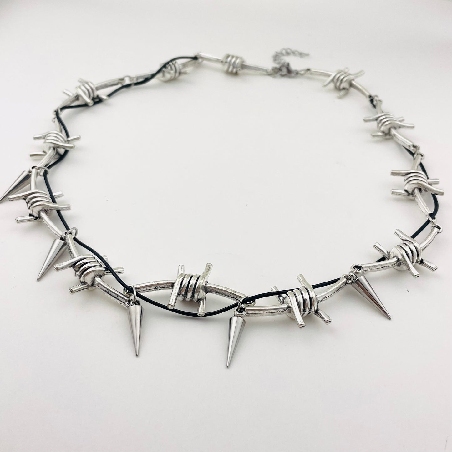Thorn Rivet Leather Necklace