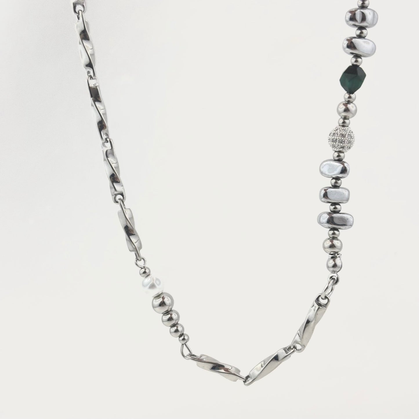 Titanium Steel Spliced Diamonds Simple Premium Necklace