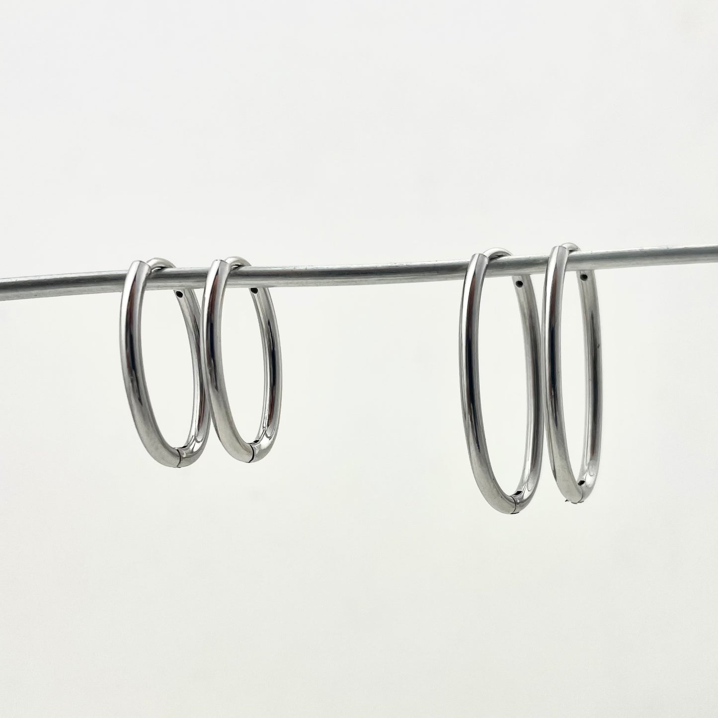 Minimalist Titanium Waterproof Earring Oval Earrings Hoops