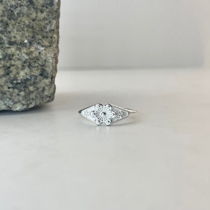 S925 Sterling Silver Flower Design Ring