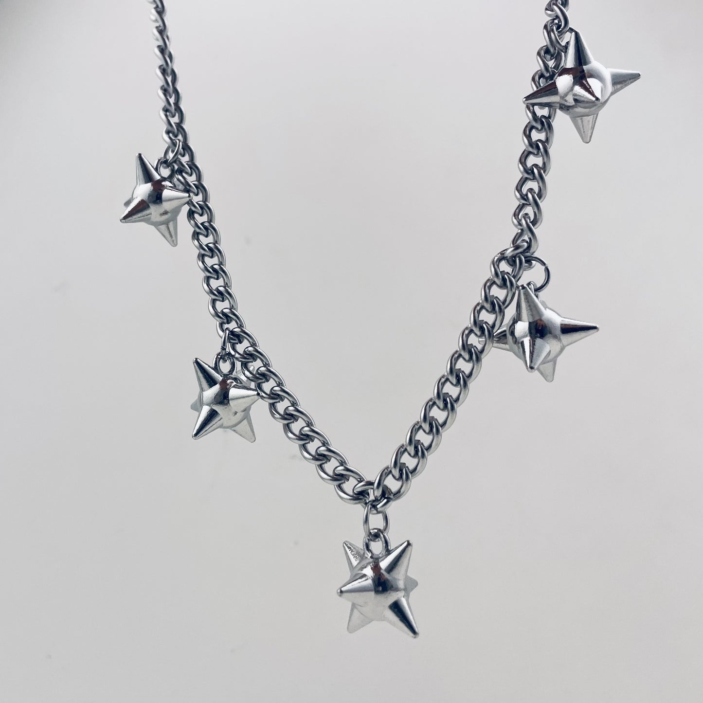 Minimalist Eight-Pointed Star Lock-Shaped Pendant Necklace