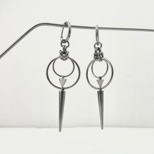 Titanium Waterproof Earring Featuring a Combination of Long and Short Cone-Shaped Coils