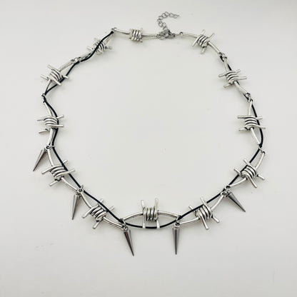 Thorn Rivet Leather Necklace