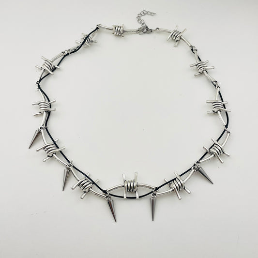 Thorn Rivet Leather Necklace