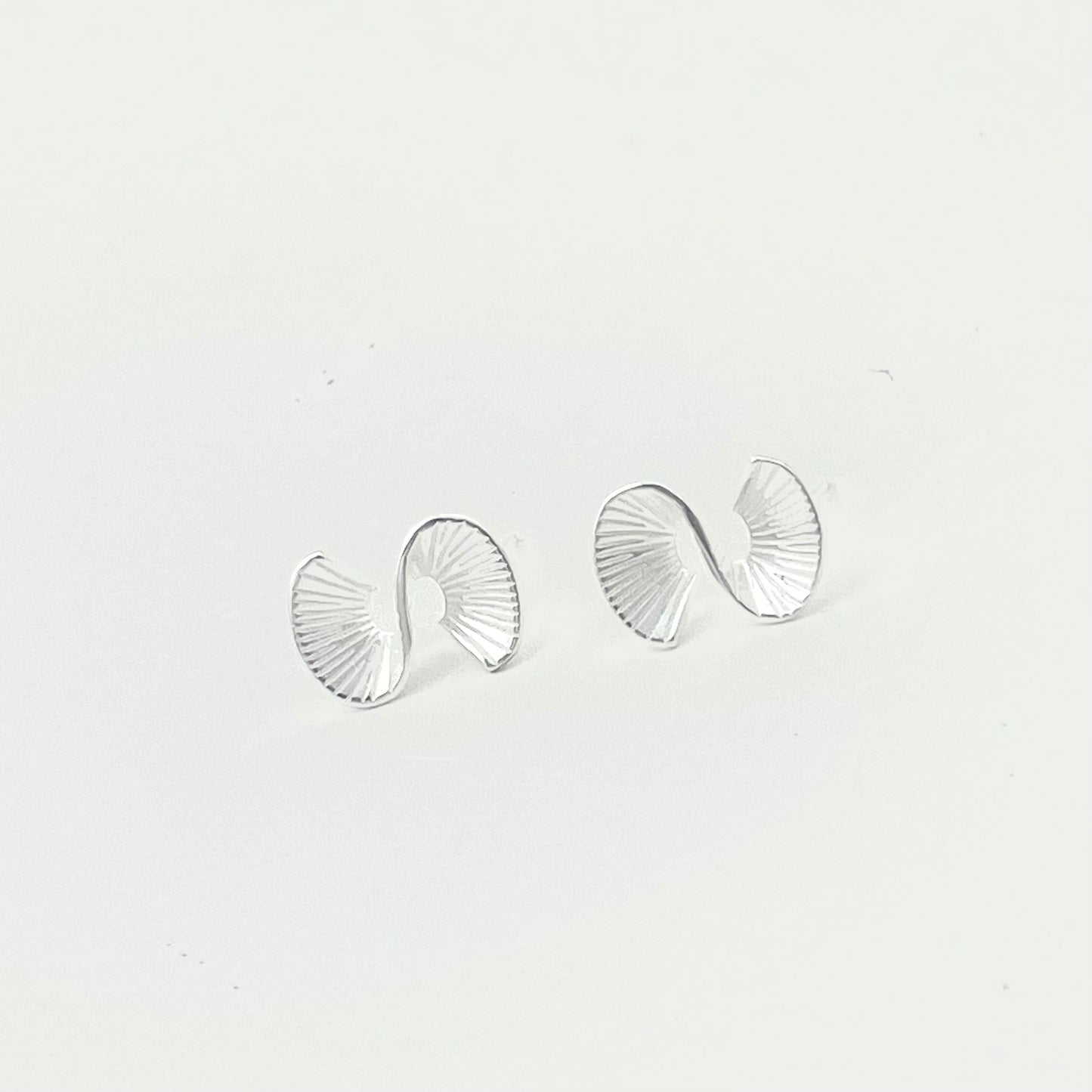S925 Sterling Silver Paper Fan Earrings