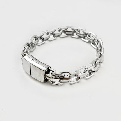 Titanium-Steel Waterproof Pig-Nose Link Bracelet