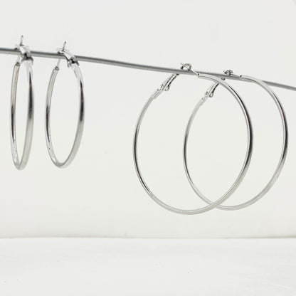 Minimalist Round Hoop Waterproof Earrings in Titanium
