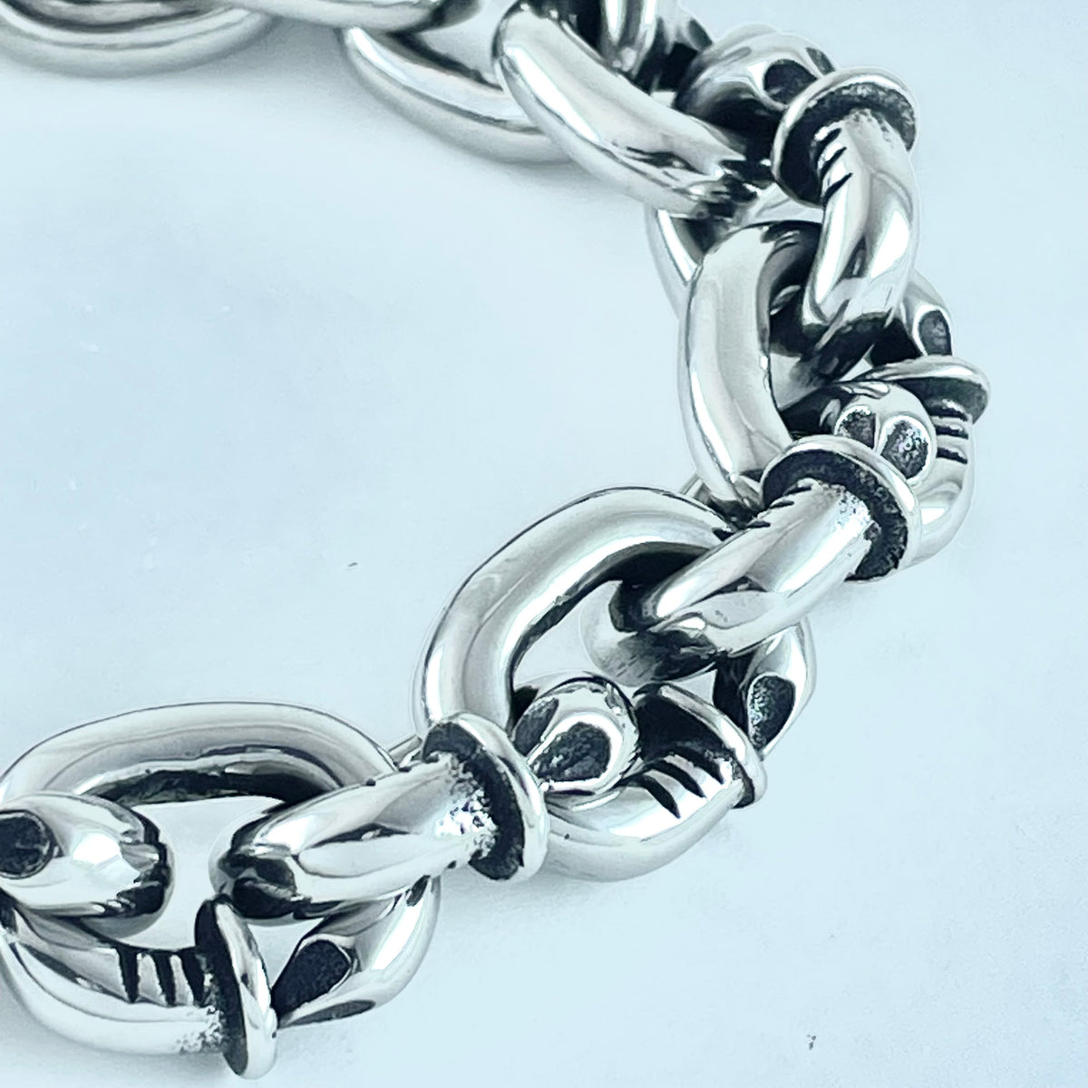 Titanium-Steel Waterproof Chunk Nail Bracelet