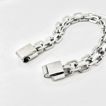 Titanium-Steel Waterproof Pig-Nose Link Bracelet