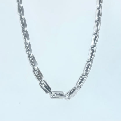 Titanium-Steel Versatile Oval-Clasp Necklace
