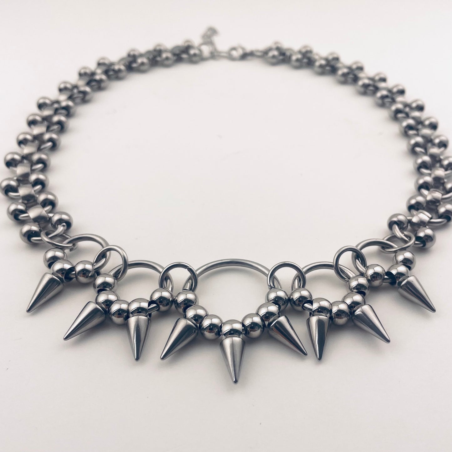 Titanium and Steel Interlocking Circle Waterproof Necklace Necklace Choker