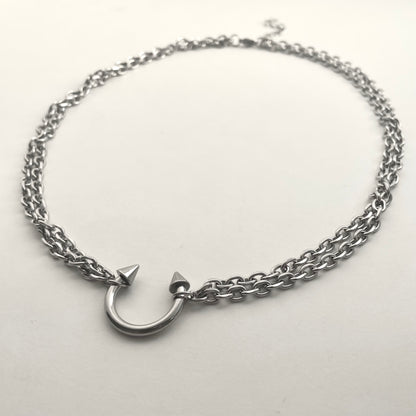 Spiked Horseshoe Pendant Double-Layer Necklace