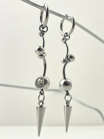 Riveted Spherical Tapered Earring