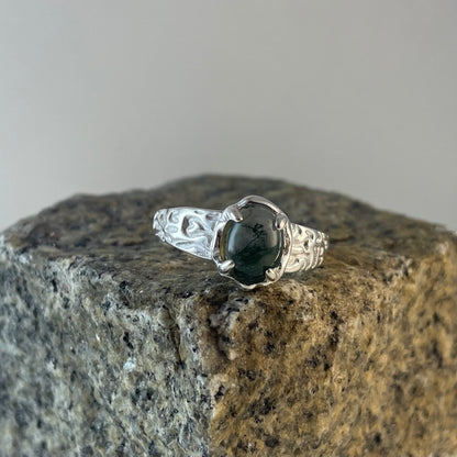 S925 Sterling Silver Textured Water Grass Moonstone Ring