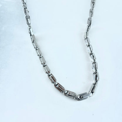 Titanium-Steel Versatile Oval-Clasp Necklace