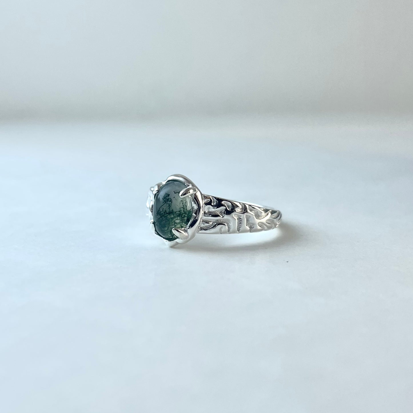 S925 Sterling Silver Textured Water Grass Moonstone Ring