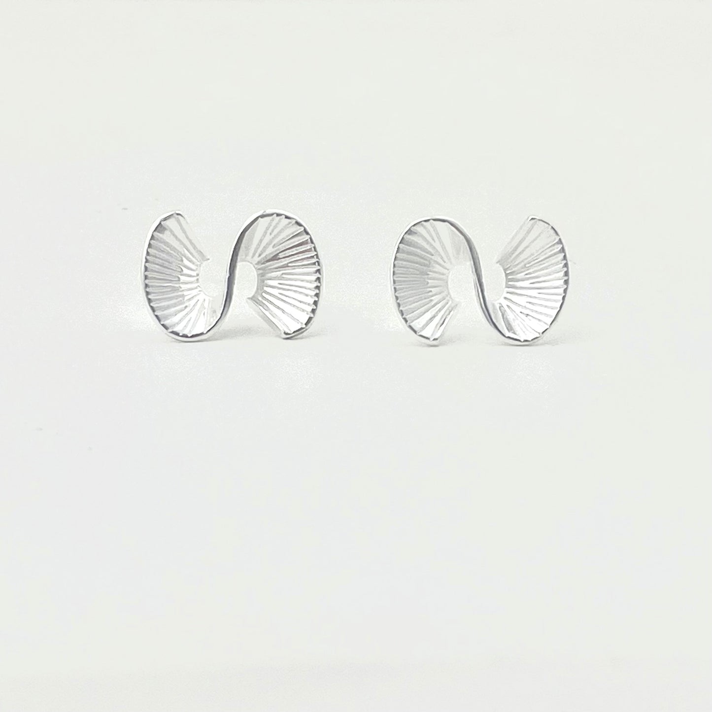 S925 Sterling Silver Paper Fan Earrings