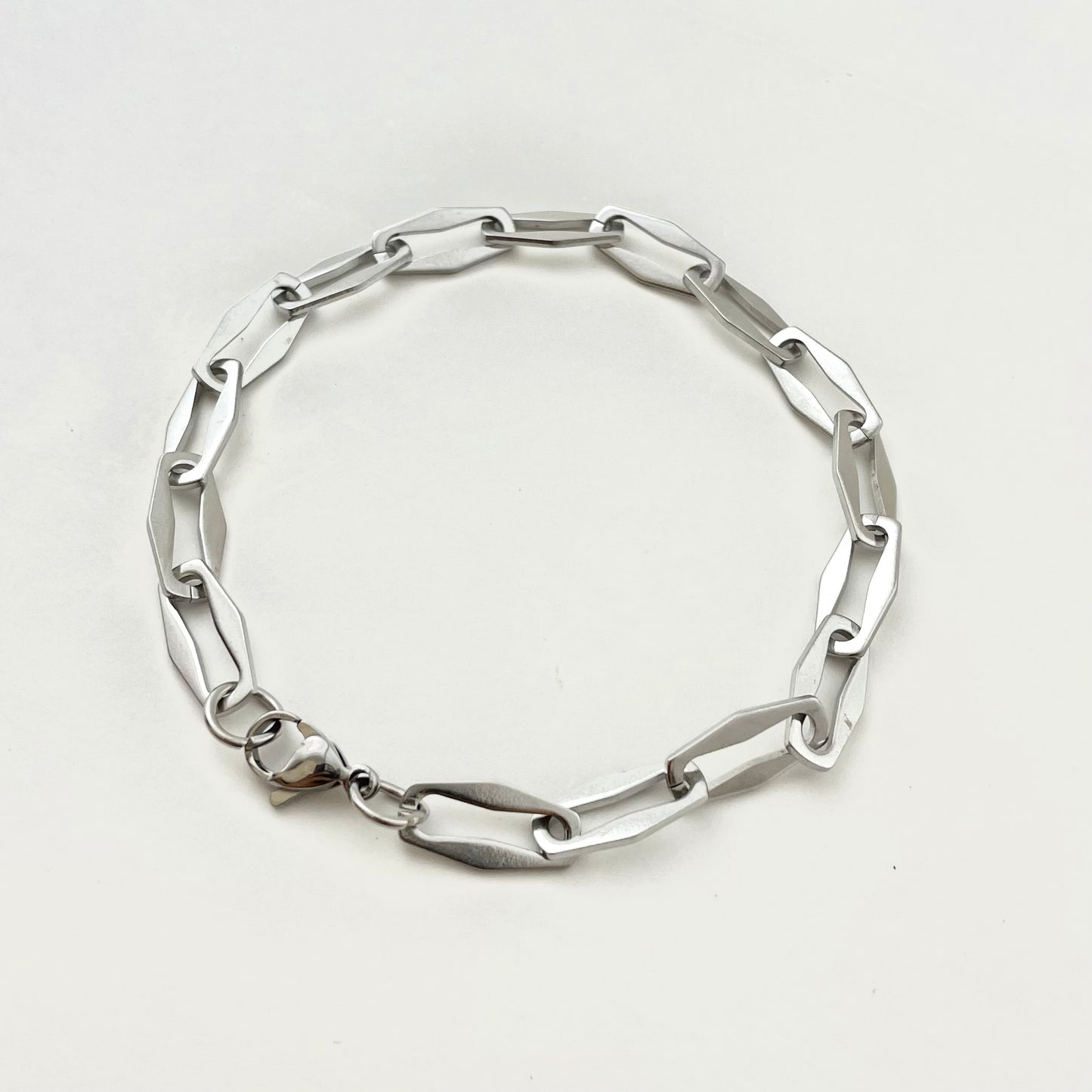 Titanium-Steel Waterproof Diamond-Patterned Bracelet