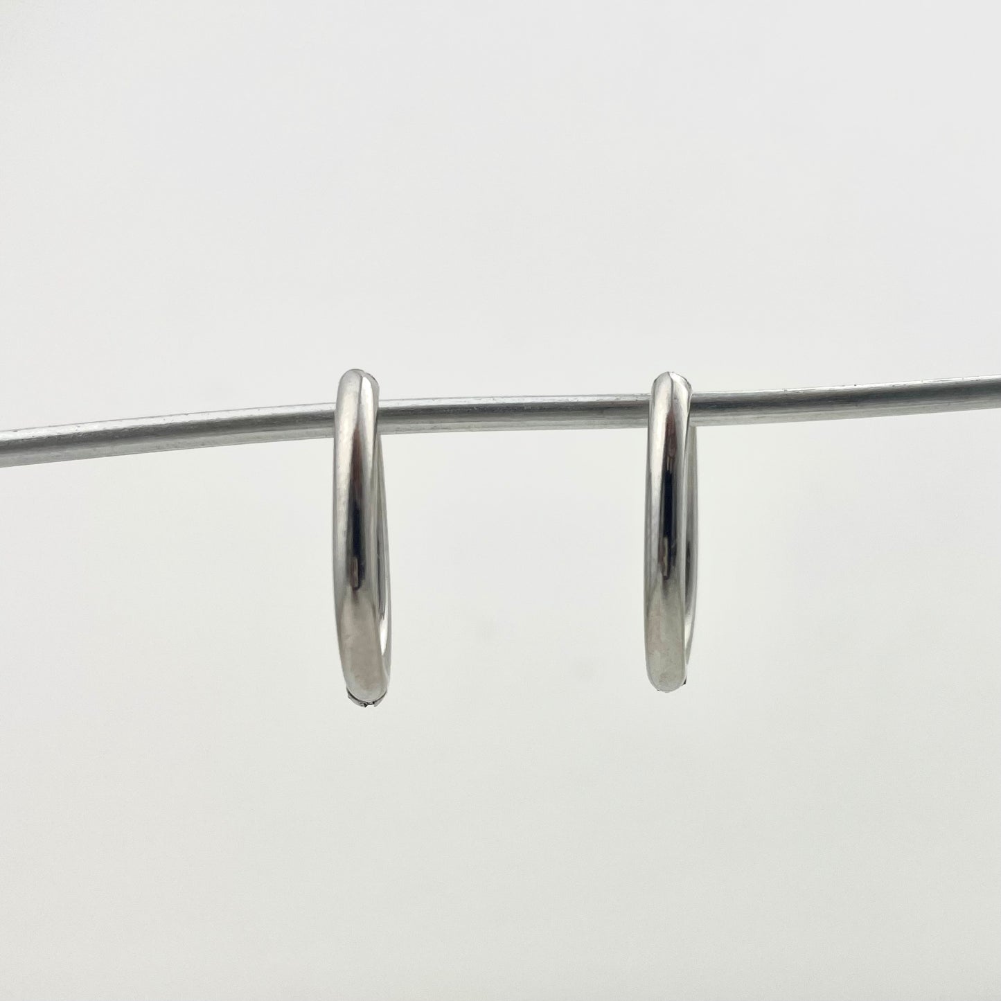Titanium Waterproof Earring Oval Earrings Hoops