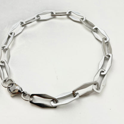 Titanium-Steel Waterproof Diamond-Patterned Bracelet