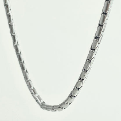 Basic Simple Plain Chain