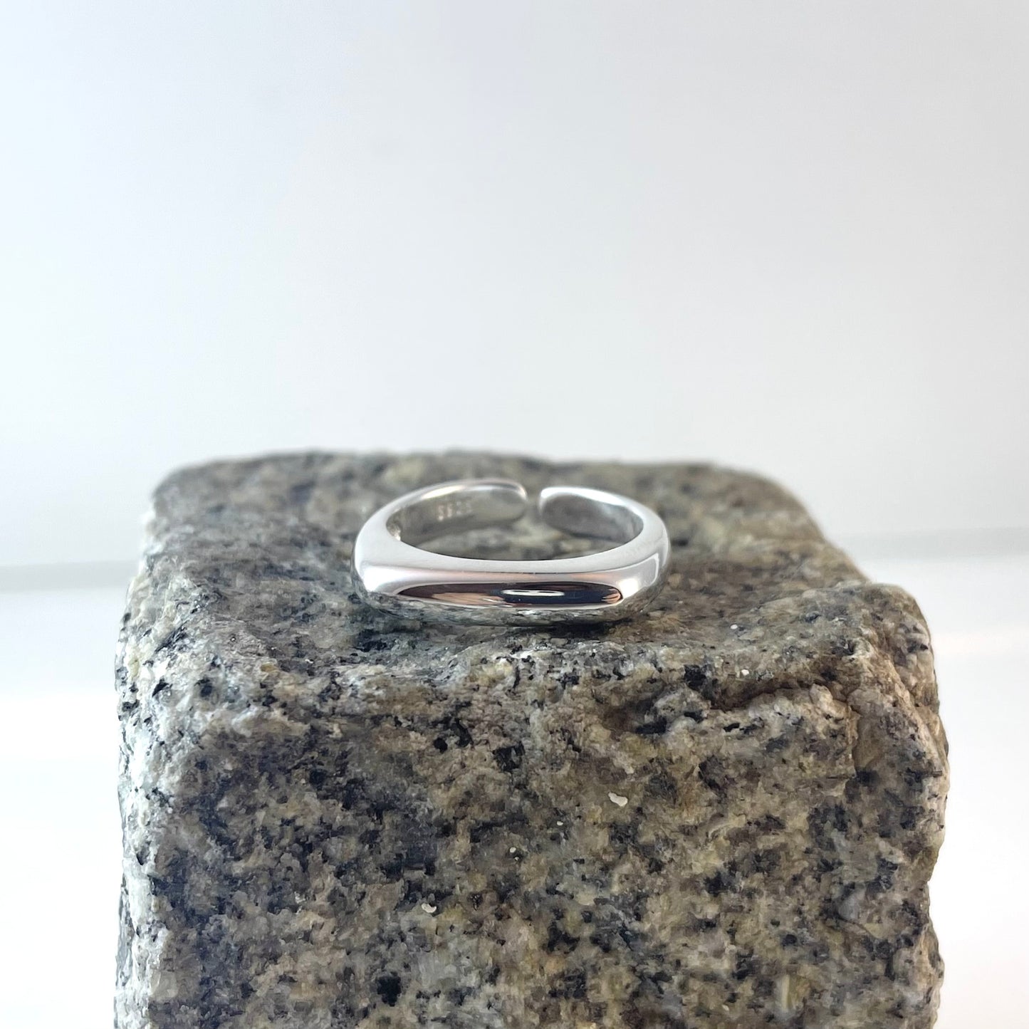 S925 Sterling Silver Minimalist Geometric Curved Open Ring