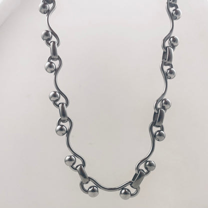 S-Shaped Clasp Necklace