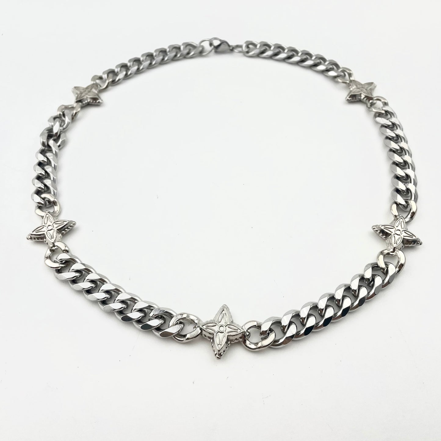 Titanium Chain Alloy Cross-Shaped Bead Necklace