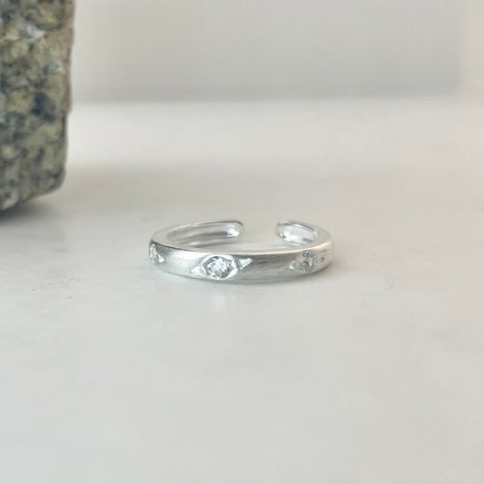 S925 Sterling Silver Ring with Frosted Zirconia Setting Design