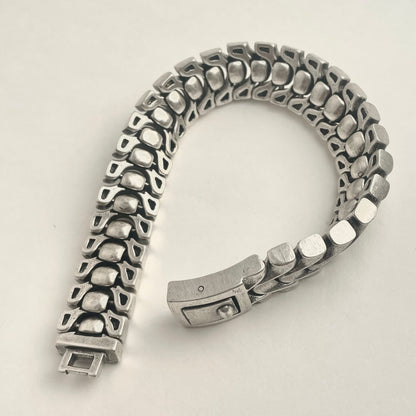 Super Precision Waterproof Bone-Thick Bracelet