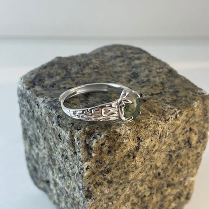 S925 Sterling Silver Textured Water Grass Moonstone Ring