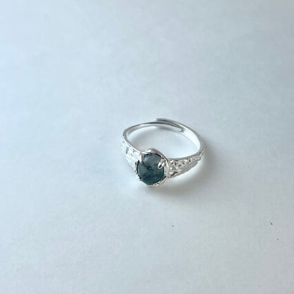 S925 Sterling Silver Textured Water Grass Moonstone Ring