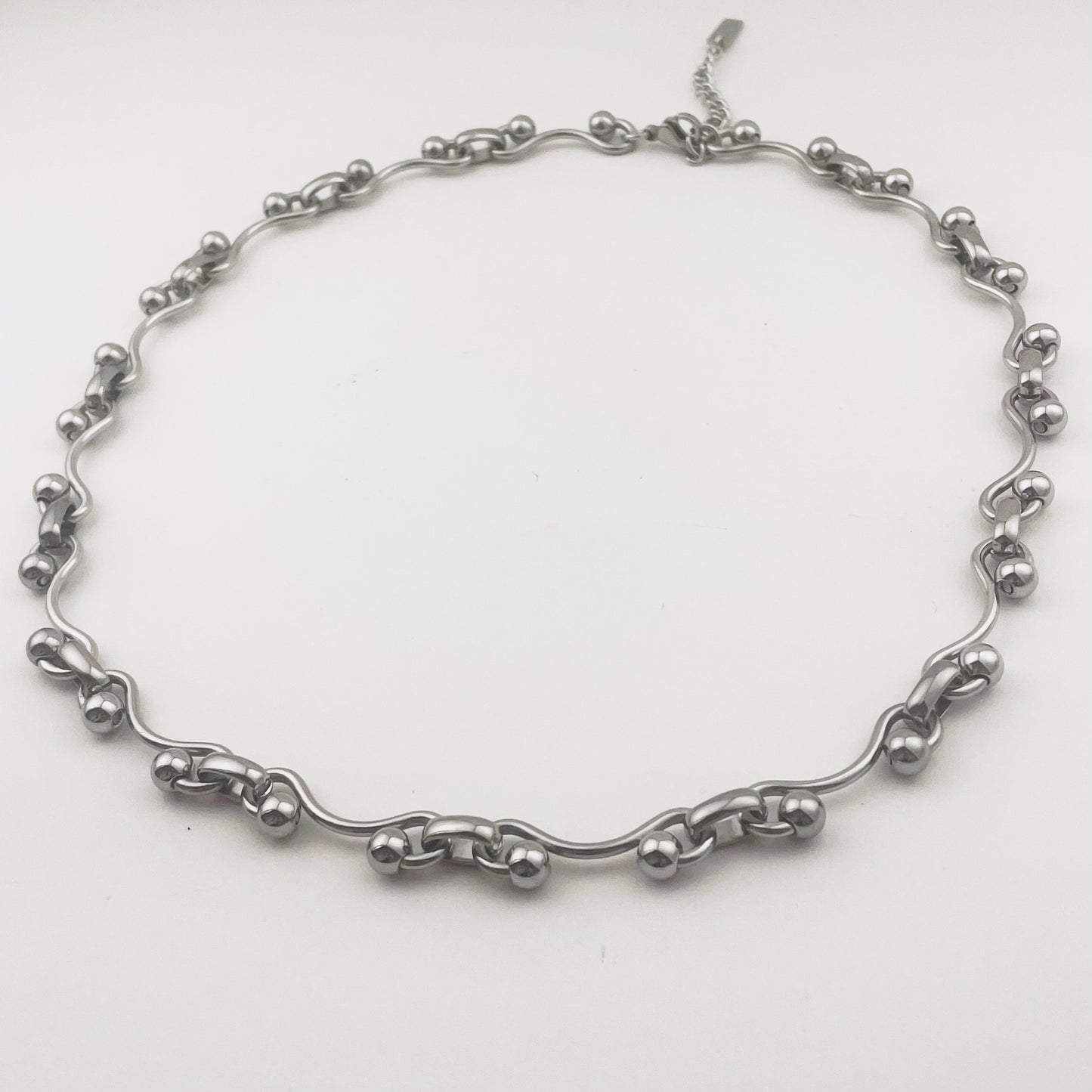 S-Shaped Clasp Necklace