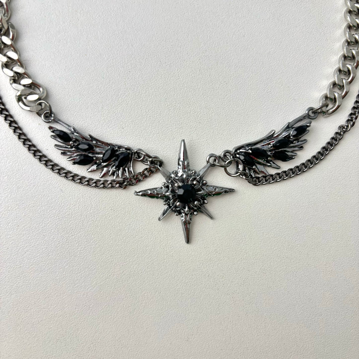 Dark Eight Awn Star Necklace